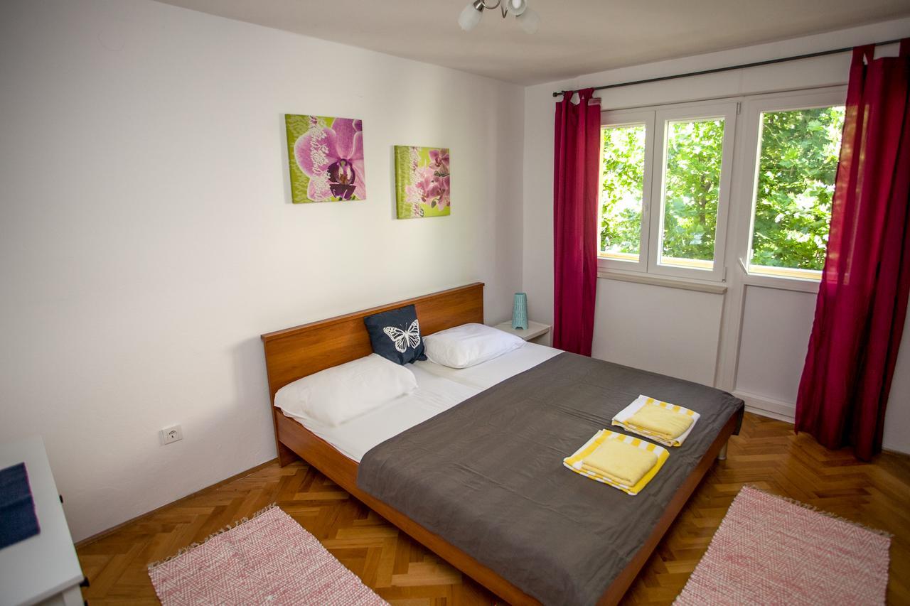 Apartment Omis Holiday Exterior photo